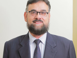 Dr Bari